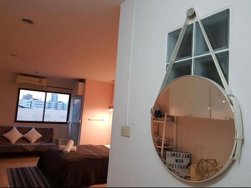 Sweet Honey Tossed Private Condo Bangkok Luaran gambar