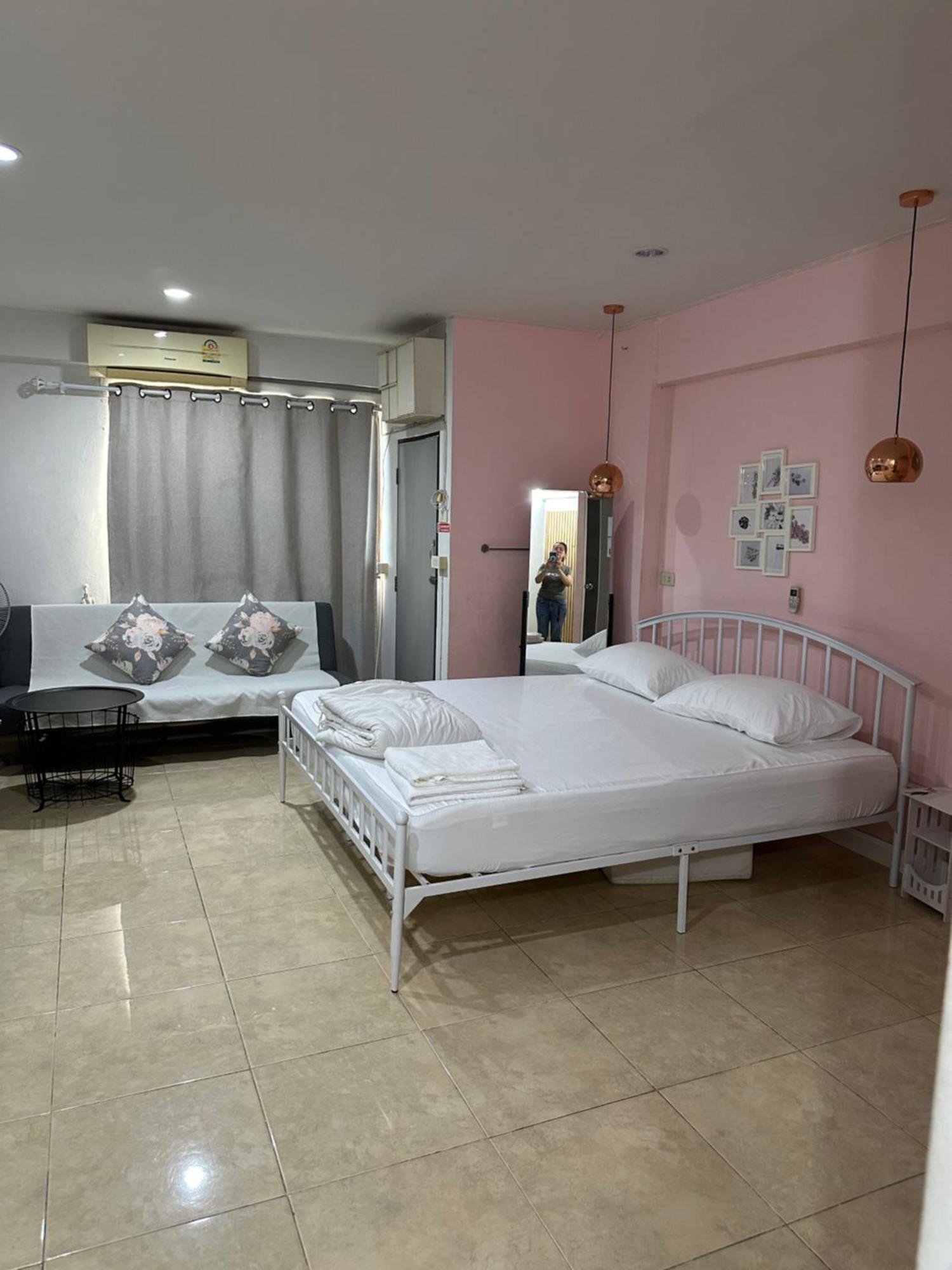 Sweet Honey Tossed Private Condo Bangkok Luaran gambar